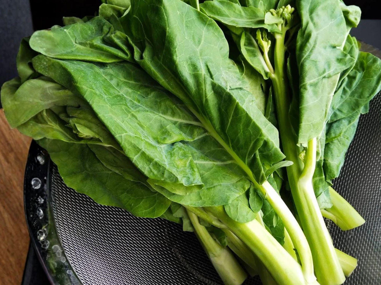 Wan Shen Kailan Chinese Broccoli Seeds, Asian Leafy Vegetable, Gai Lan, Cool-Season Annual, 300 Seeds