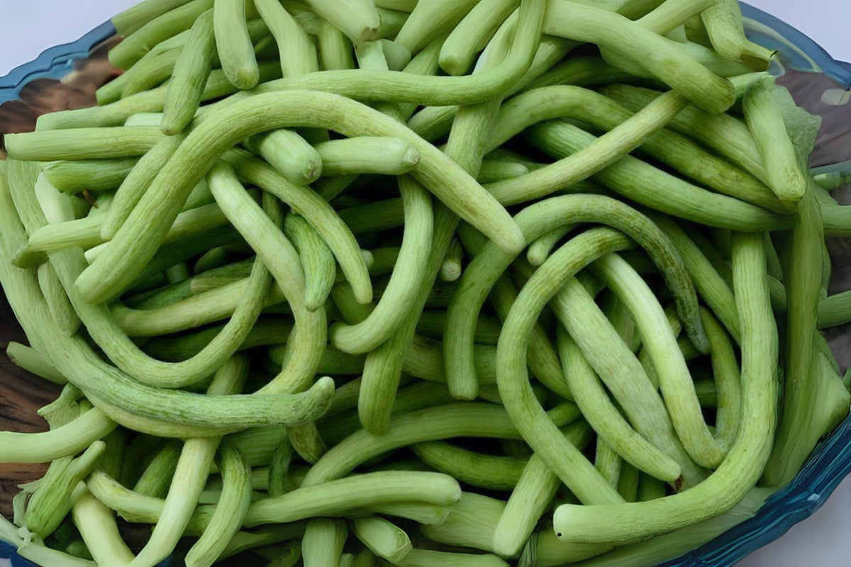 Chinese Snake Cucumber Seeds, Heirloom Variety for Salads & Stir-Fries, Cucumis sativus, Long Curved, Crisp, High Yield