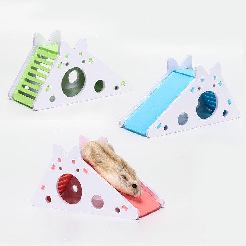 Golden Retreat Wooden Hamster Hut