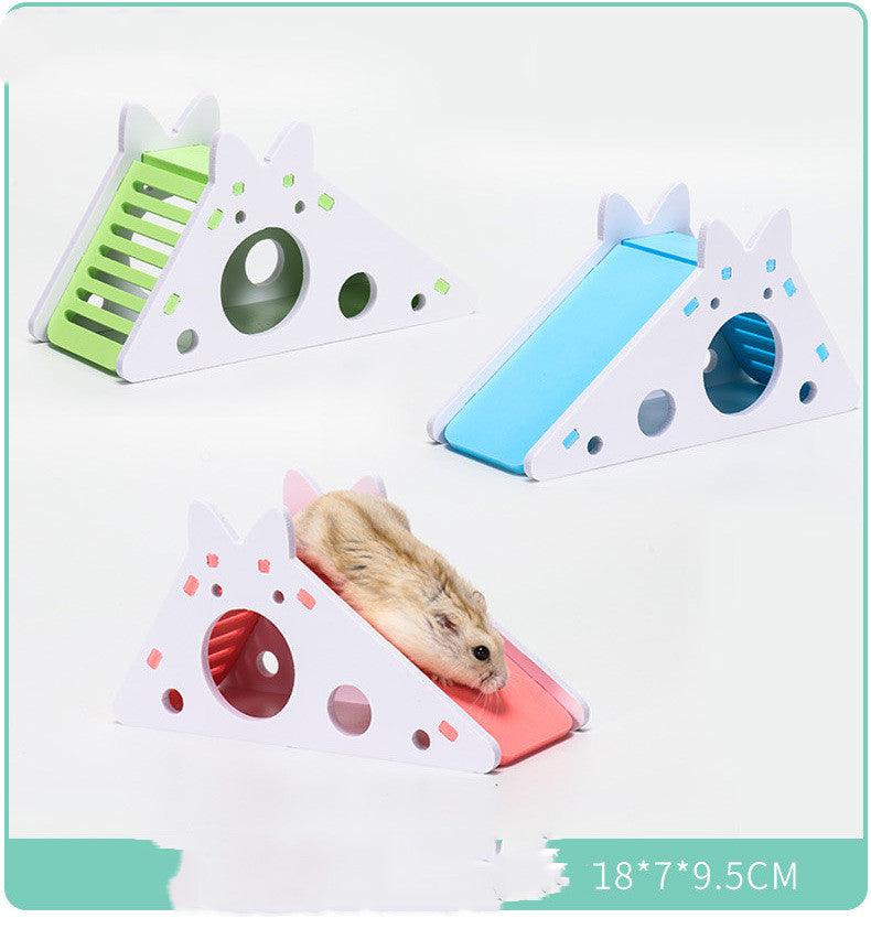 Golden Retreat Wooden Hamster Hut