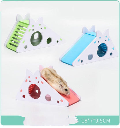 Golden Retreat Wooden Hamster Hut