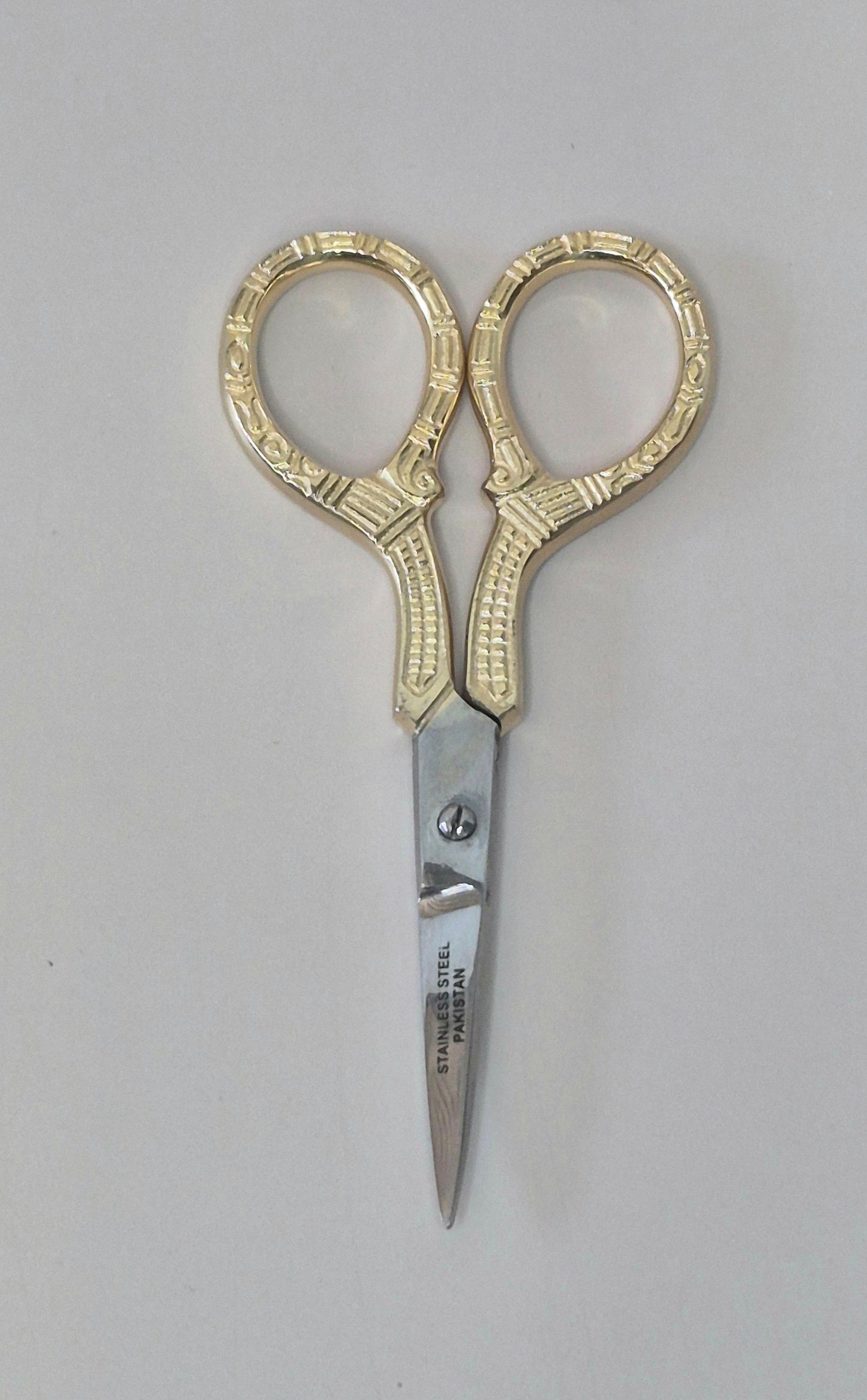 Needlepoint Scissors 4" Ornate Handle