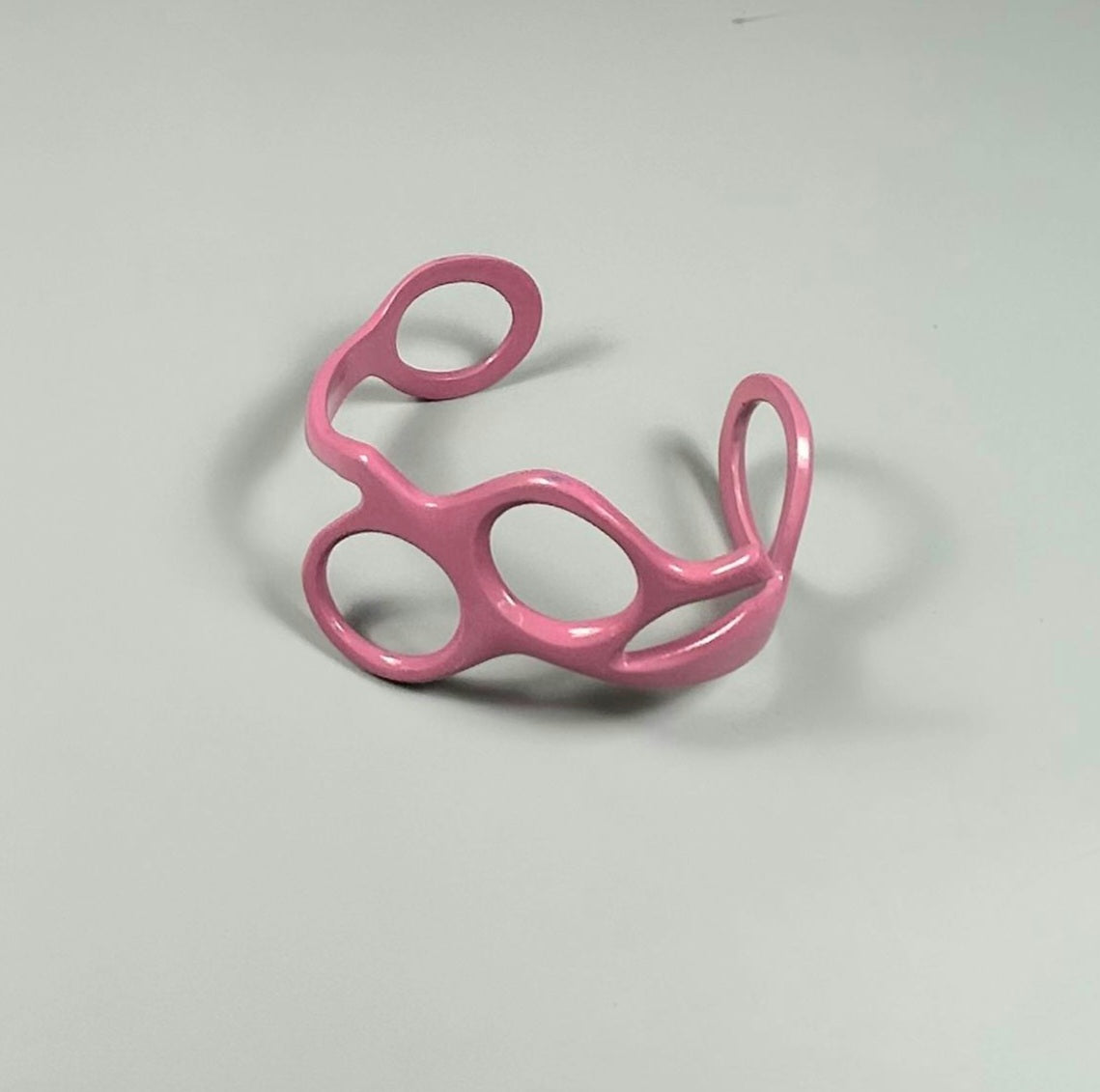 Tamsco Unique bracelet in the form of a hairstyling scissors