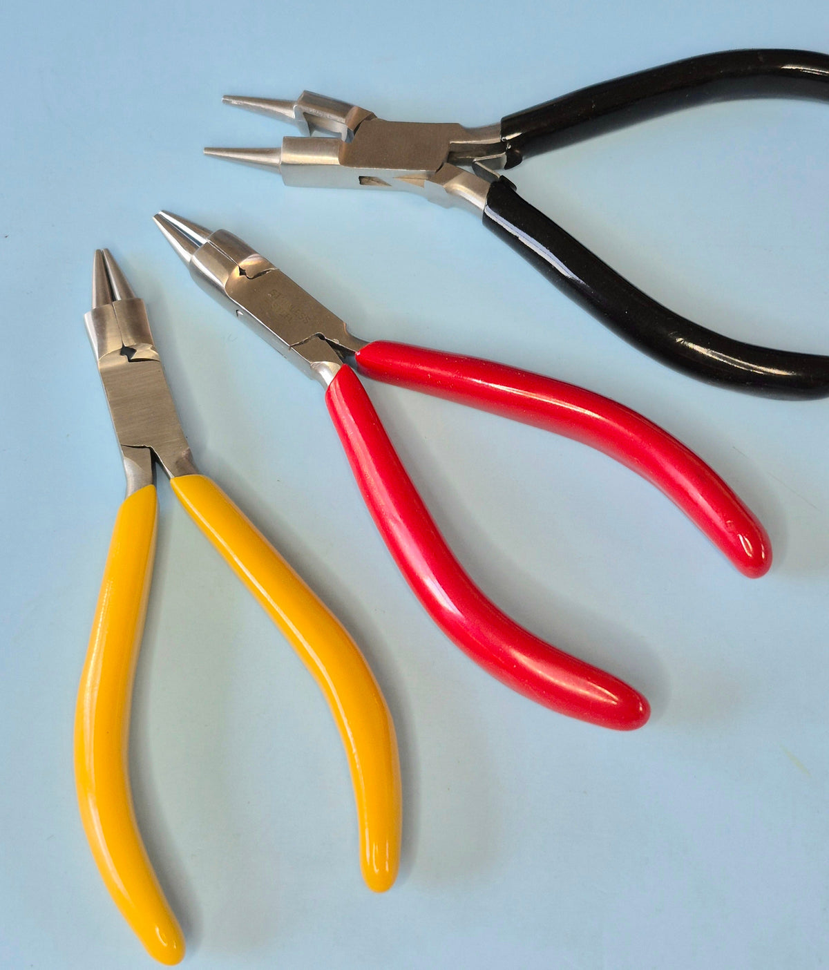 Rosary plier (round nose with cutter) 5.5"