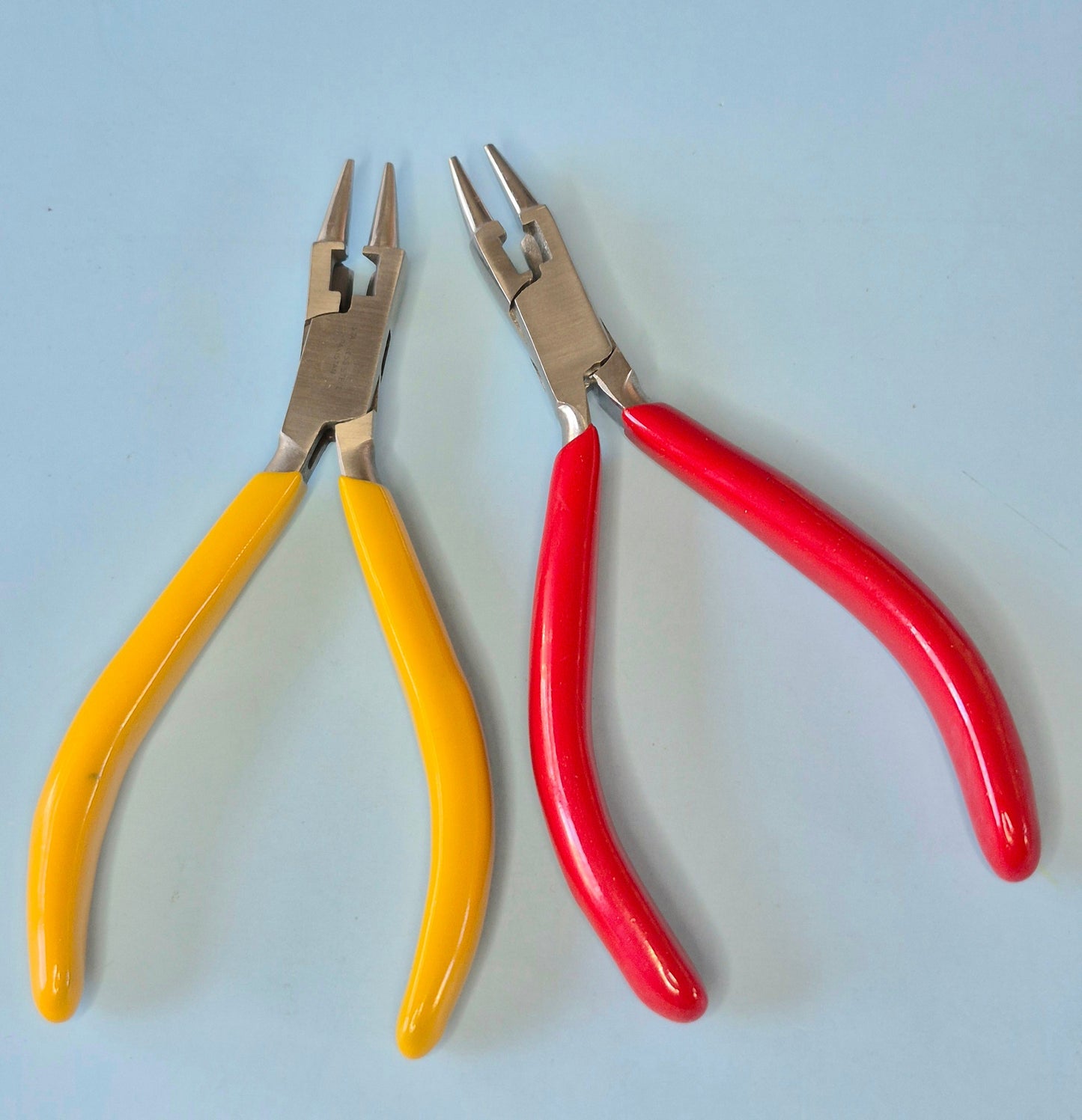 Rosary plier (round nose with cutter) 5.5"