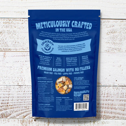 Finfare Cat 6oz. Freeze-dried Smoked Salmon Skin Bites