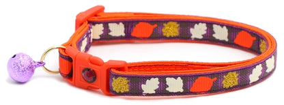 Fall Leaves on Plaid Breakaway Cat Collar
