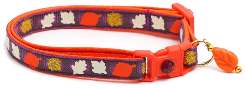 Fall Leaves on Plaid Breakaway Cat Collar