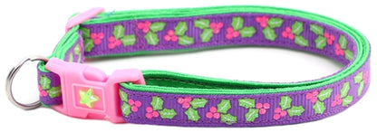 Holly Leaves Breakaway Cat Collar