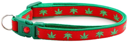 Marijuana Leaves Breakaway Cat Collar