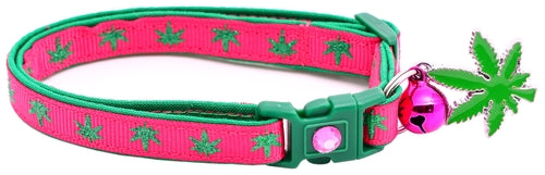 Marijuana Leaves Breakaway Cat Collar