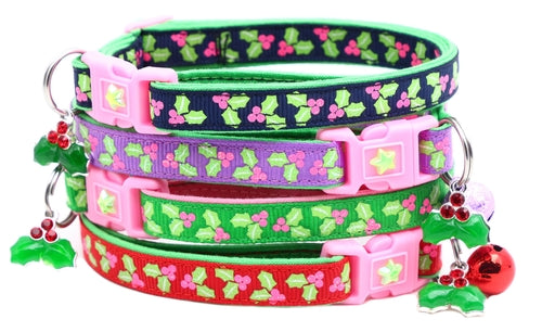 Holly Leaves Breakaway Cat Collar