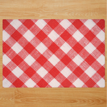 Pet Playpen Floormat, Red Picnic