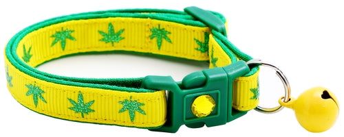 Marijuana Leaves Breakaway Cat Collar