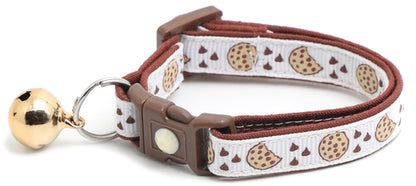 Chocolate Chip Cookies on White Cat Collar