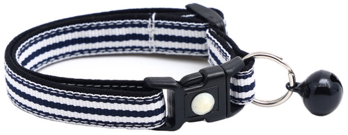 Horizontal Black and White Stripes Cat Collar