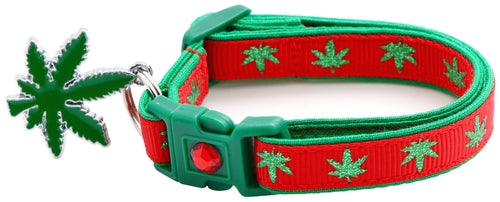 Marijuana Leaves Breakaway Cat Collar