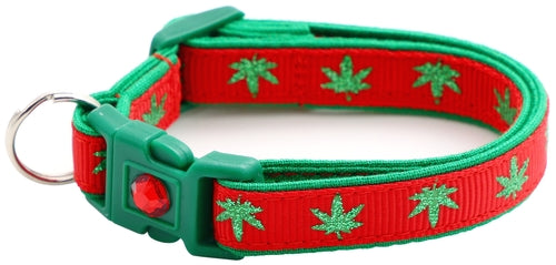 Marijuana Leaves Breakaway Cat Collar