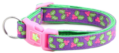 Holly Leaves Breakaway Cat Collar