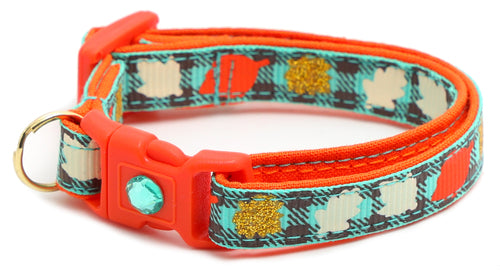 Fall Leaves on Plaid Breakaway Cat Collar