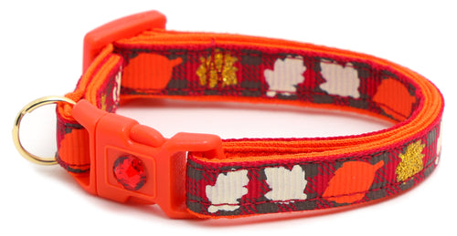 Fall Leaves on Plaid Breakaway Cat Collar