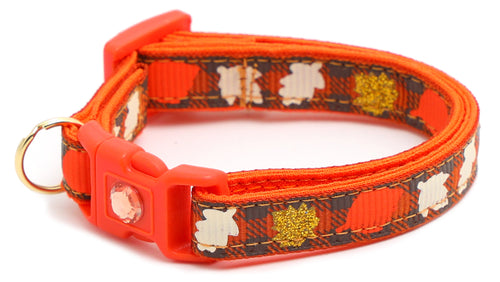 Fall Leaves on Plaid Breakaway Cat Collar