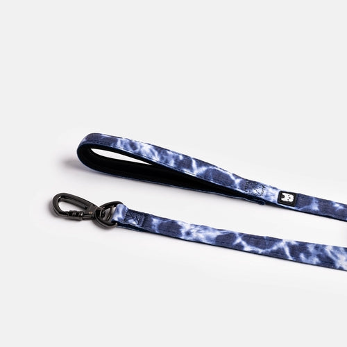 🌊 Poplin Dog Leash – Blue Tie-Dye Durable Leash with Padded Handle &
