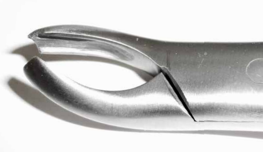 Dental Forcep #18L