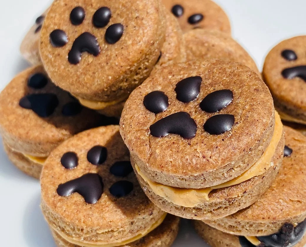 Tootsies & Treats Peanut Butter Macaroons (6oz)