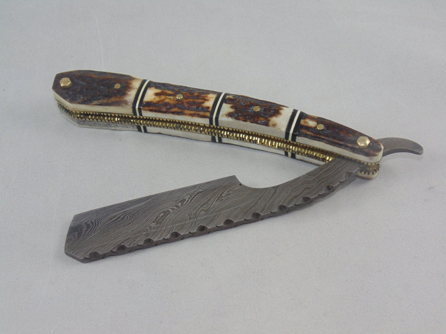 Damascus Steel Men's Shaving Razor