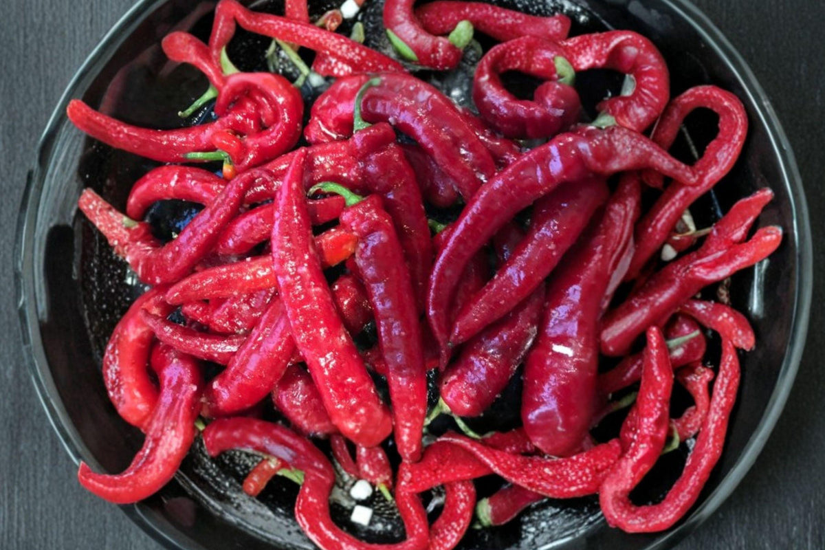 Heirloom Cubanelle Sweet Frying Pepper Seeds | Mild Flavor, High Yield, Cooking Garden Plants (50+)