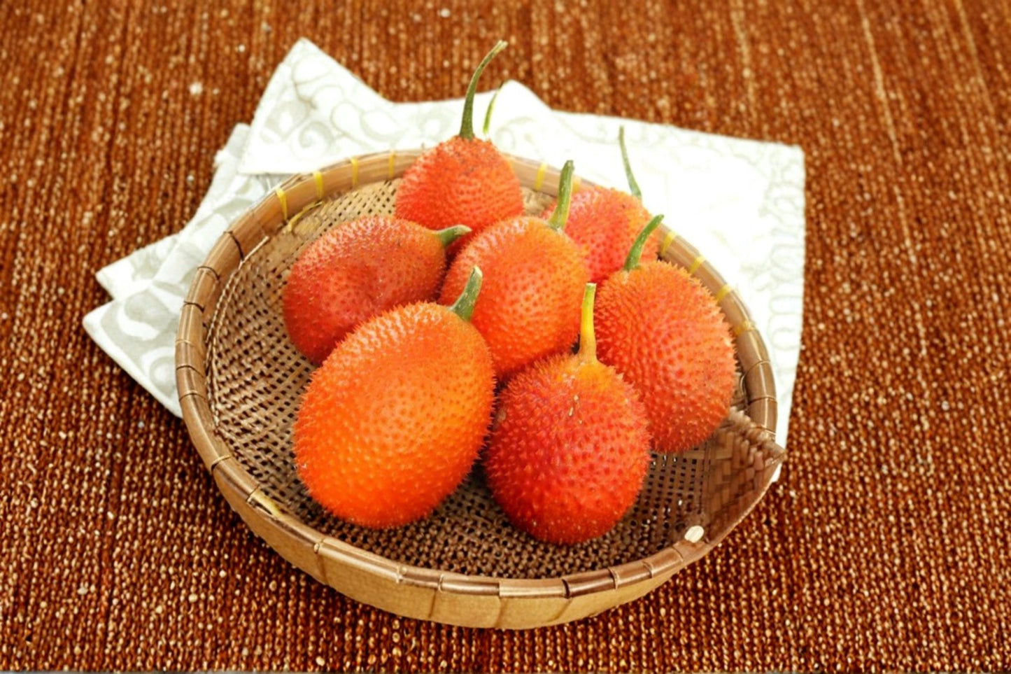 Gac Melon Seeds – Tropical Fruit Vine, Momordica cochinchinensis, Exotic Ornamental Spiky Fruit, Climbing Garden Plant