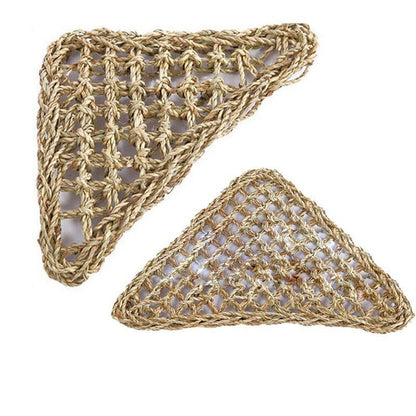 Comfortable and Natural Straw Reptile Bed Hammock for Basking and Relaxation