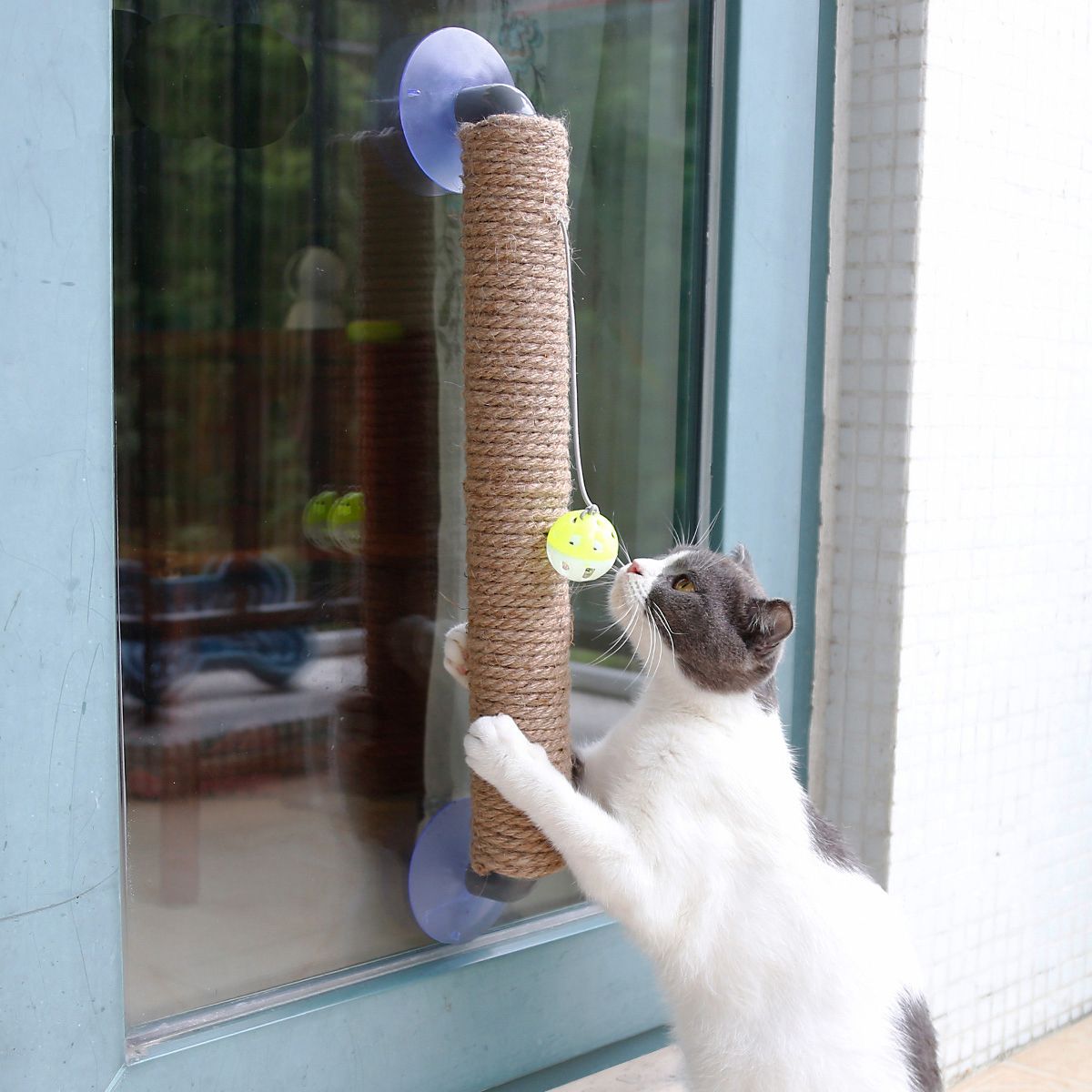 Pet Life ® Stick N Claw Sisal Rope And Toy Suction Cup Stick Shaped Cat Scratcher