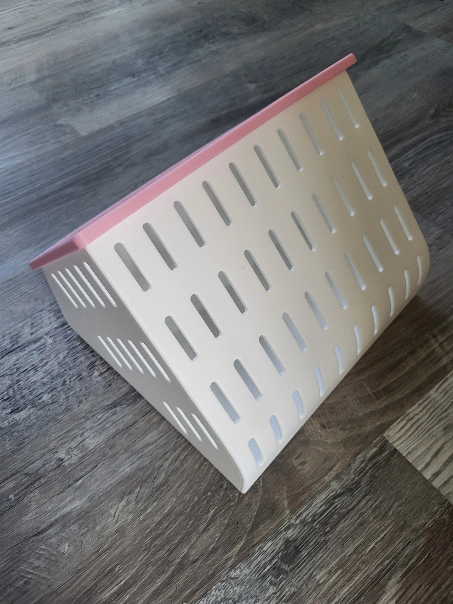 The Open Air Hay Feeder