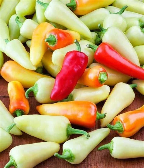 Sante Fe Grande Hot Pepper Seeds, Non-GMO Heirloom Capsicum annuum, 25+ Seeds for Spicy Vegetables, Full Sun, Easy to Grow
