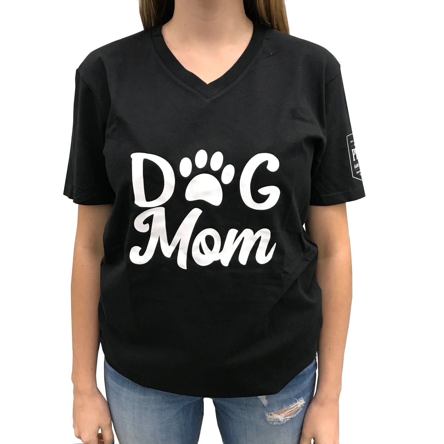 Black Dog Mom T Shirt