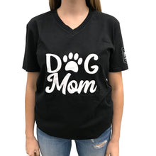 Black Dog Mom T Shirt